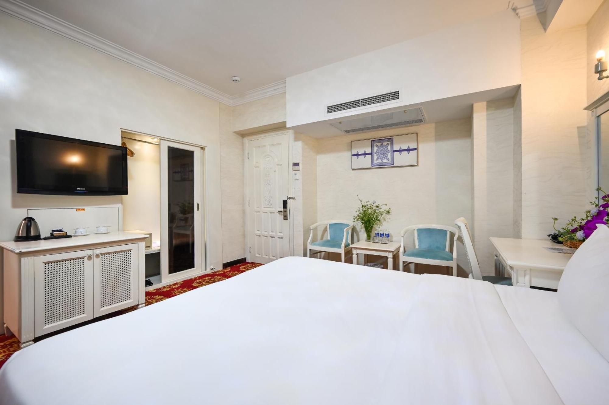 California Saigon Hotel & Rooftop Pool โฮจิมินห์ซิตี้ ห้อง รูปภาพ