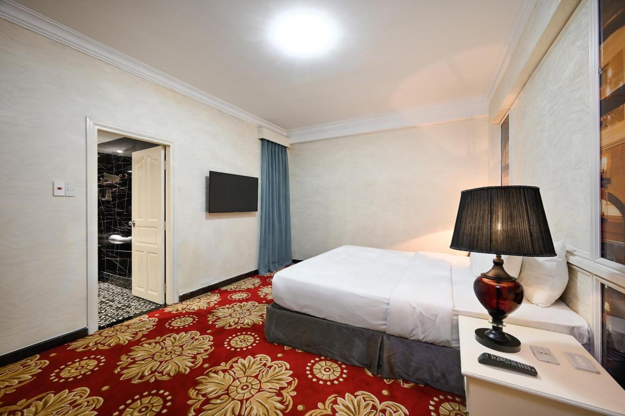 California Saigon Hotel & Rooftop Pool โฮจิมินห์ซิตี้ ห้อง รูปภาพ