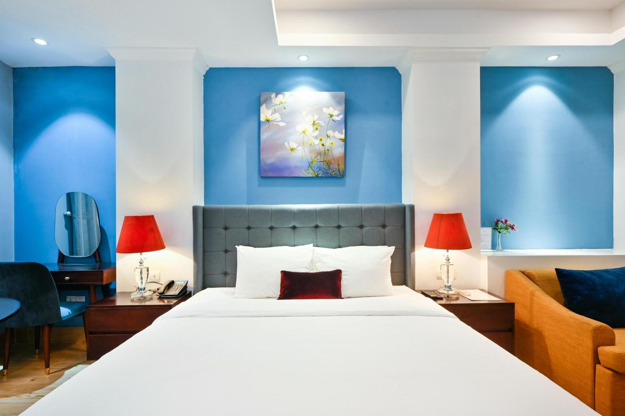 California Saigon Hotel & Rooftop Pool โฮจิมินห์ซิตี้ ภายนอก รูปภาพ