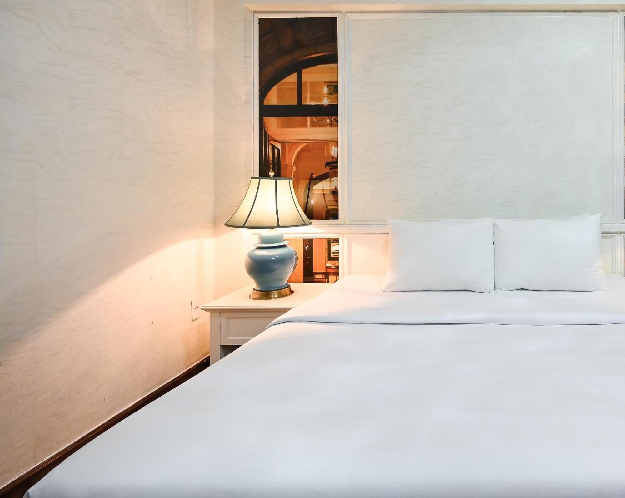 California Saigon Hotel & Rooftop Pool โฮจิมินห์ซิตี้ ห้อง รูปภาพ